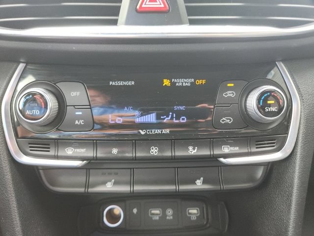 Used 2020 Hyundai Santa Fe SEL w/ Convenience Package FWD image 30