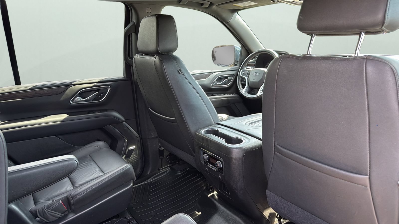 Used 2021 Chevrolet Tahoe Z71 AWD/4WD image 28