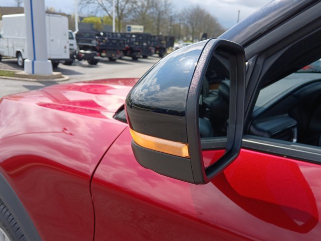 Certified 2023 Ford Explorer Platinum w/ Technology Package image 32