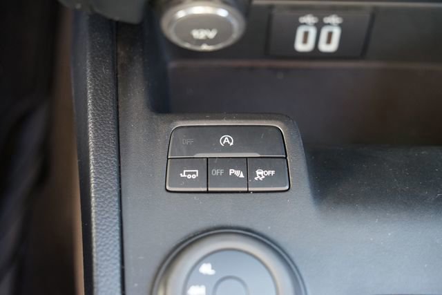 Certified 2019 Ford Ranger Lariat w/ Equipment Group 501A Mid image 16