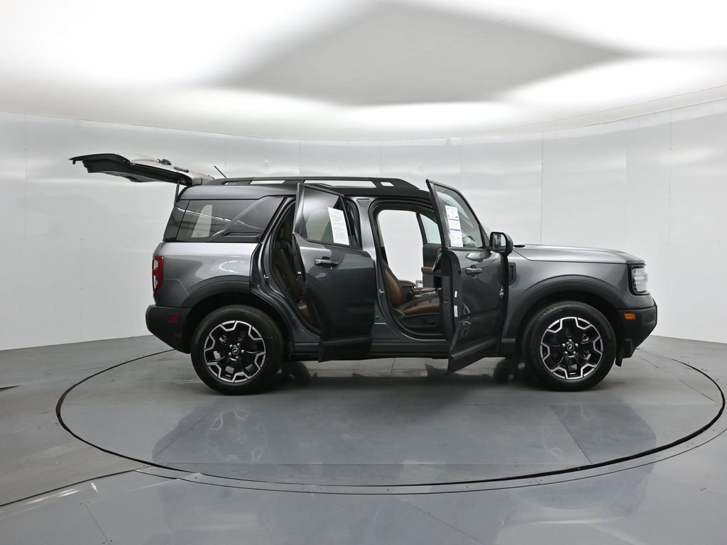 Certified 2025 Ford Bronco Sport Outer Banks w/ Outer Banks Tech Package+ image 34