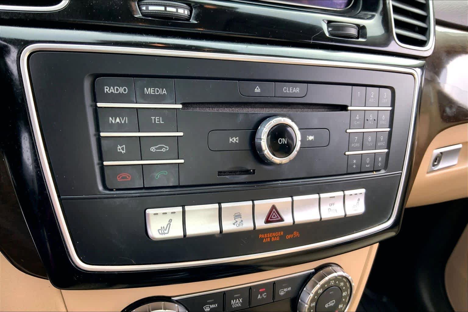 Used 2018 Mercedes-Benz GLE 350 image 32