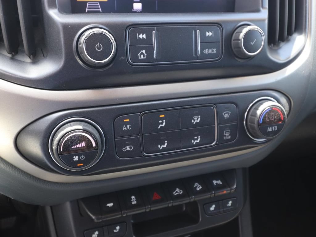 Used 2020 Chevrolet Colorado Z71 AWD/4WD image 21