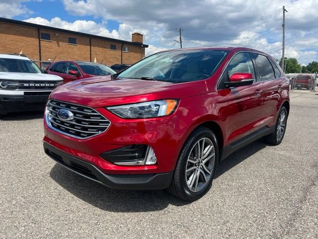 Certified 2023 Ford Edge Titanium AWD/4WD image 29