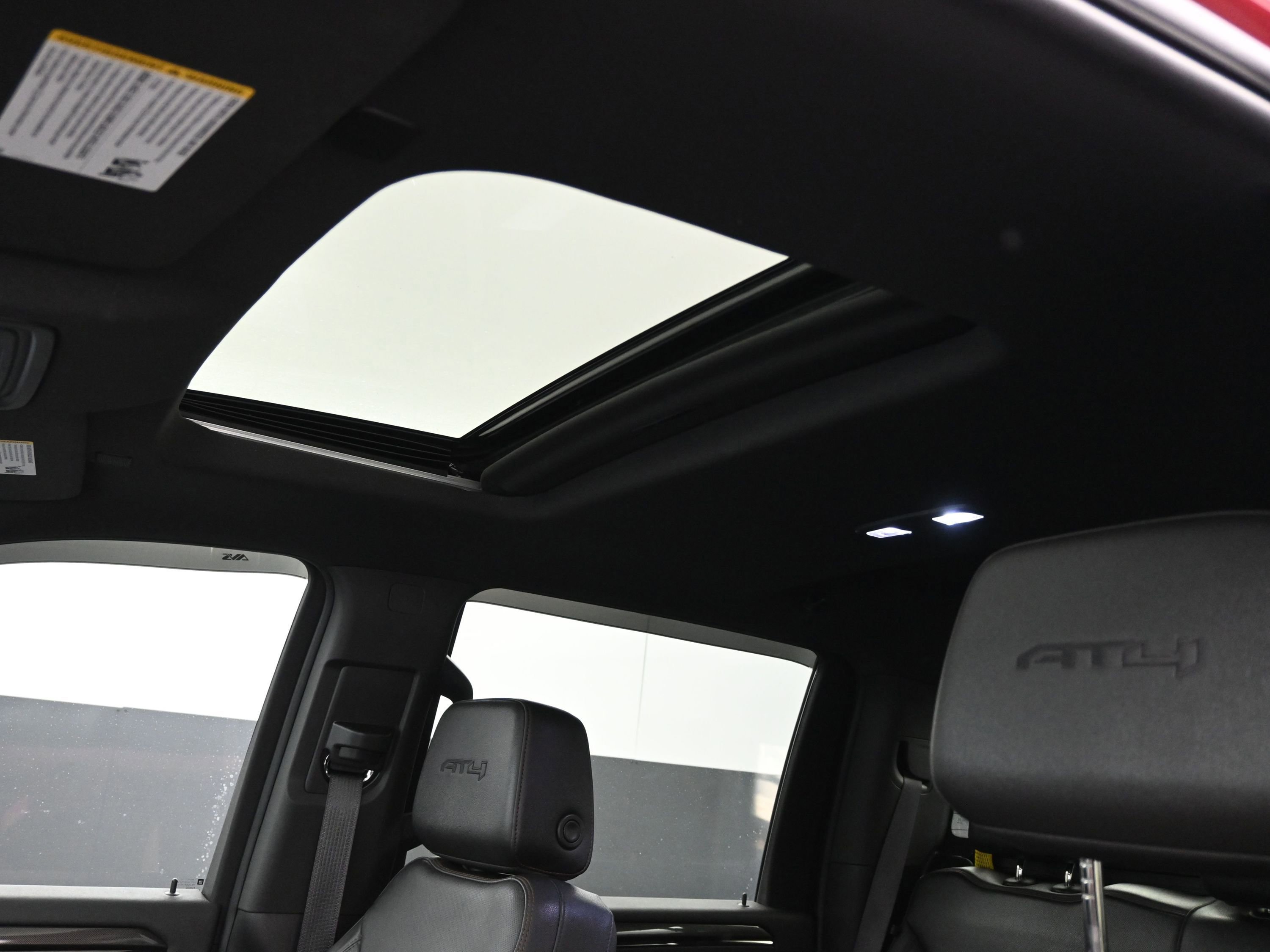 Used 2024 GMC Sierra 2500 AT4 w/ AT4 Premium Plus Package image 37