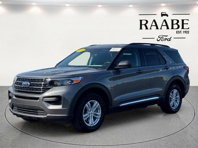 Certified 2024 Ford Explorer XLT AWD/4WD image 3