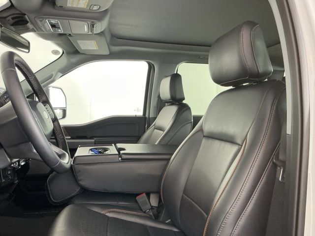 Certified 2025 Ford F350 Lariat w/ Black Appearance Package AWD/4WD image 17