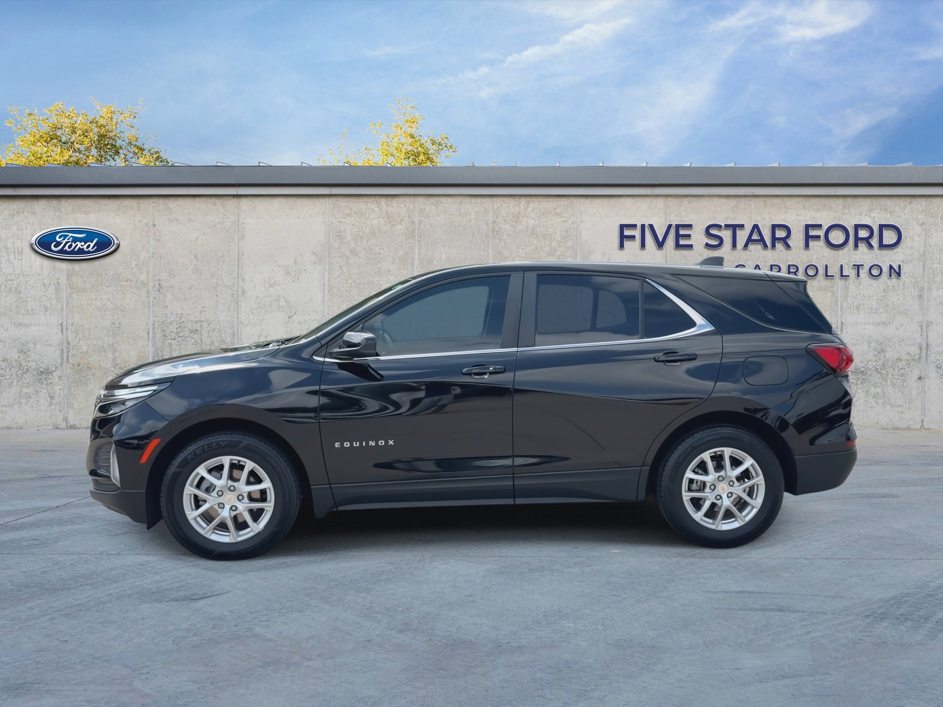 Used 2024 Chevrolet Equinox LT FWD image 5