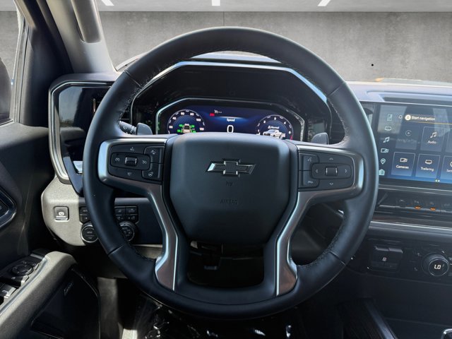 Used 2026 Chevrolet Silverado 1500 LT Trail Boss w/ LT Trail Boss Premium Package AWD/4WD image 21