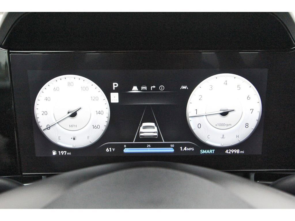 Used 2024 Hyundai Elantra SEL image 15