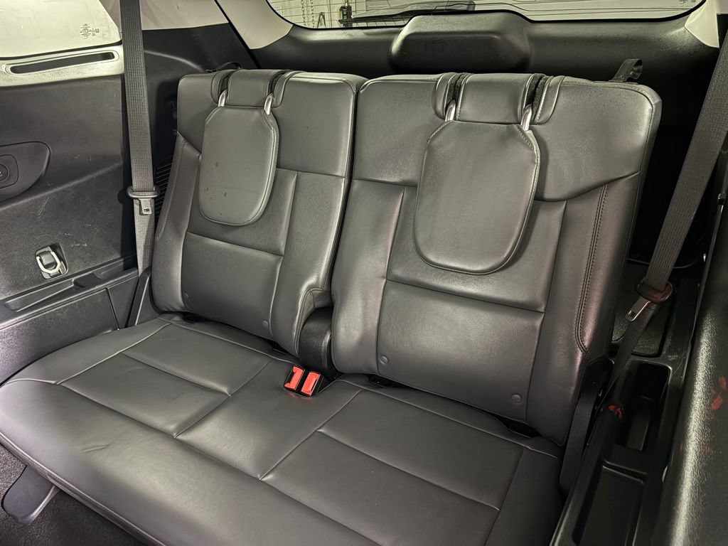 Certified 2025 Ford Explorer Active w/ Active Comfort Package AWD/4WD image 31