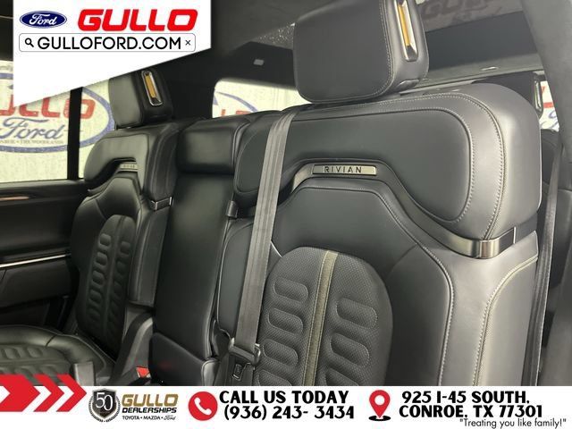 Used 2024 Rivian R1S Adventure AWD/4WD image 14