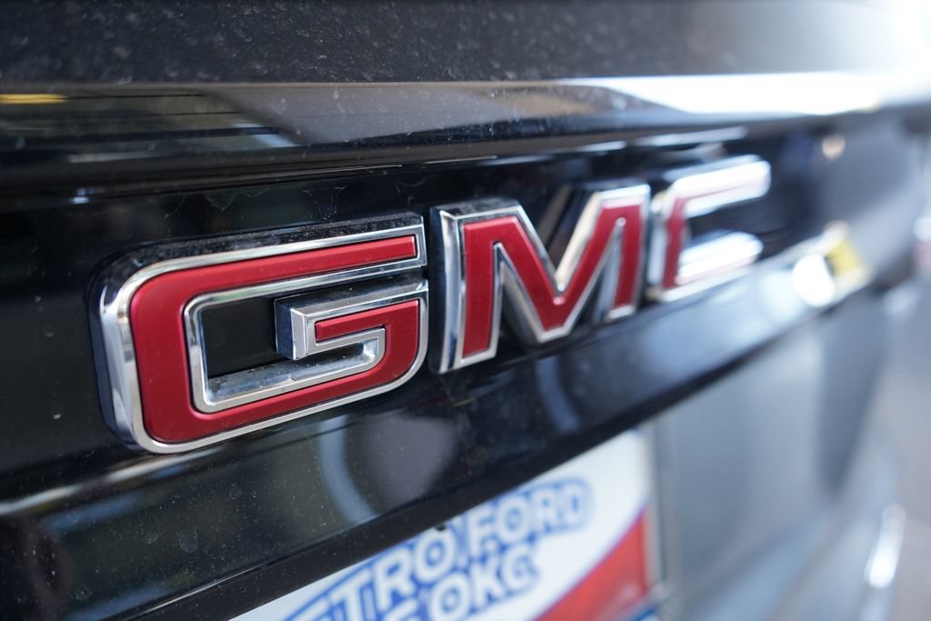 Used 2025 GMC Acadia AT4 w/ Super Cruise Package AWD/4WD image 6