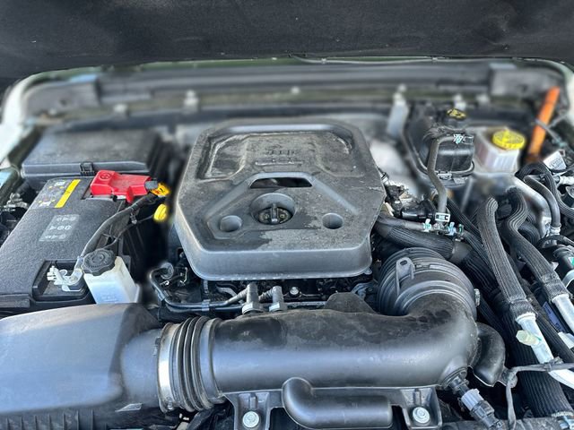 Used 2024 Jeep Wrangler Unlimited Rubicon 4xe image 28