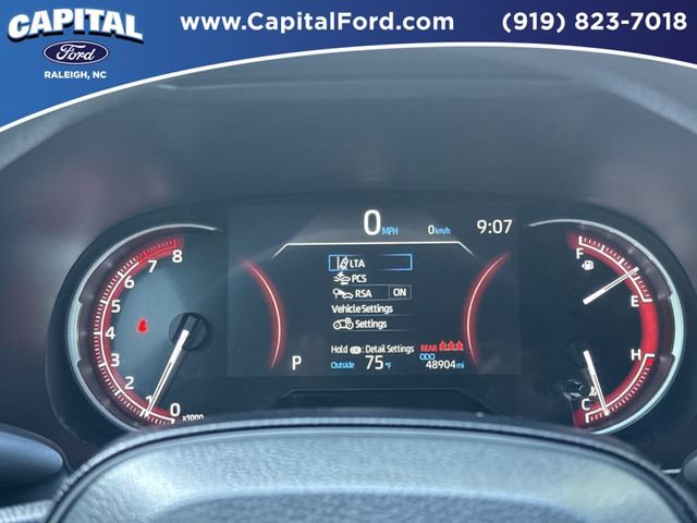 Used 2025 Toyota RAV4 LE AWD/4WD image 25
