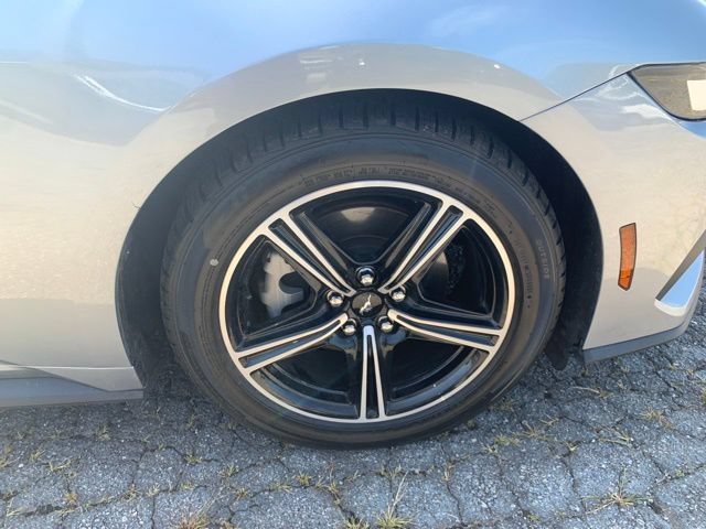 Certified 2024 Ford Mustang Coupe RWD image 35