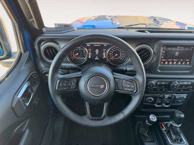 Used 2023 Jeep Gladiator Sport AWD/4WD image 12