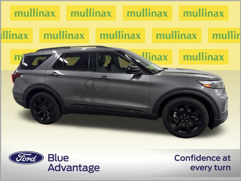 Certified 2023 Ford Explorer ST-Line w/ Class IV Trailer Tow Package image 6