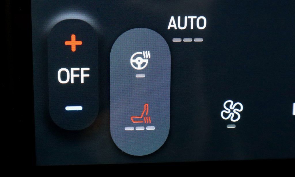 Certified 2022 Ford Edge SEL w/ Convenience Package image 12