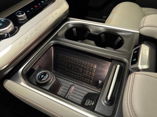 Certified 2025 Ford Expedition Max Active image 31