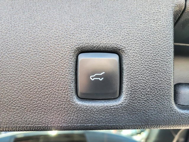 Certified 2022 Ford Escape SEL w/ Technology Package FWD image 28