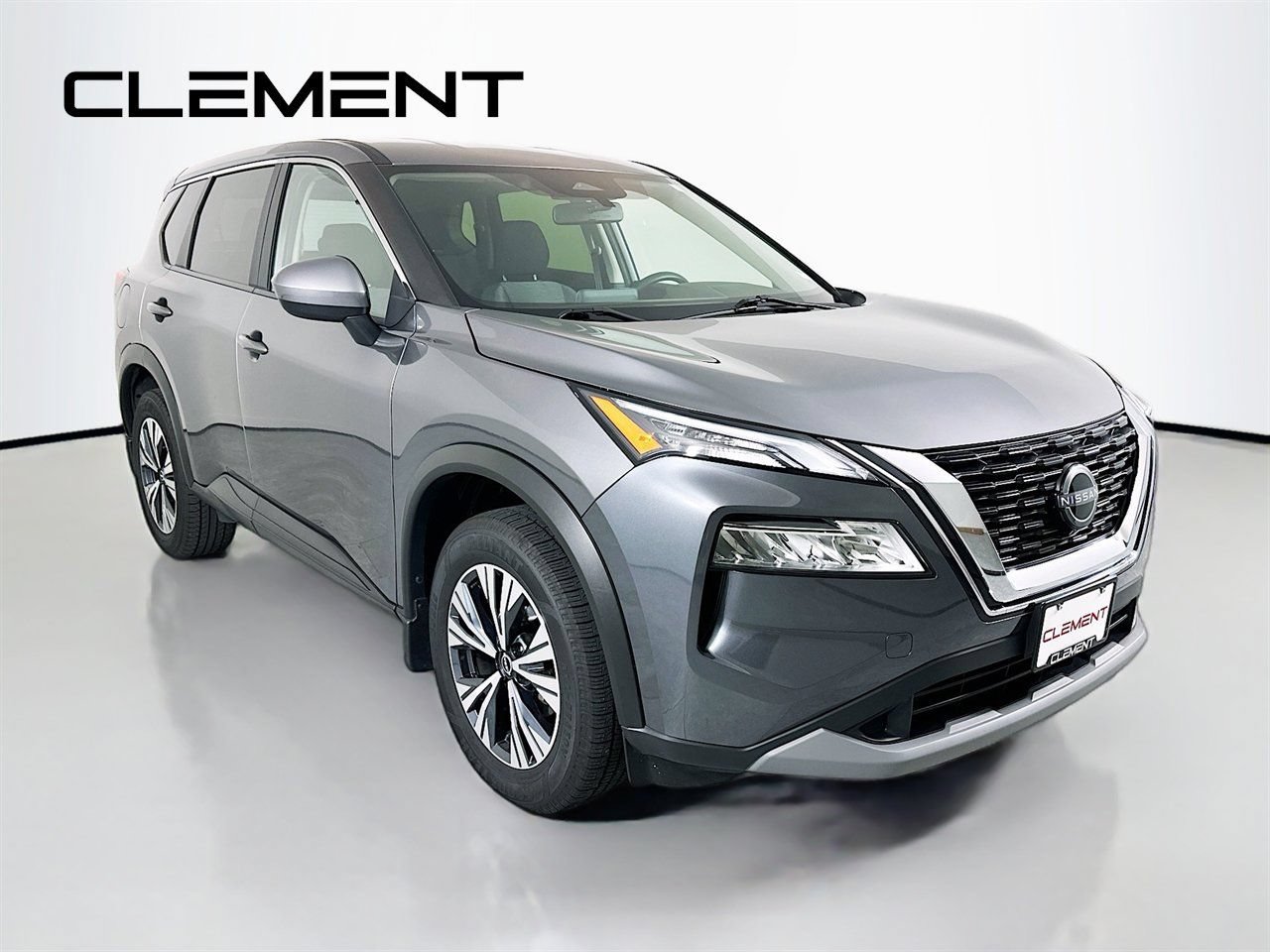 Used 2023 Nissan Rogue SV FWD image 5