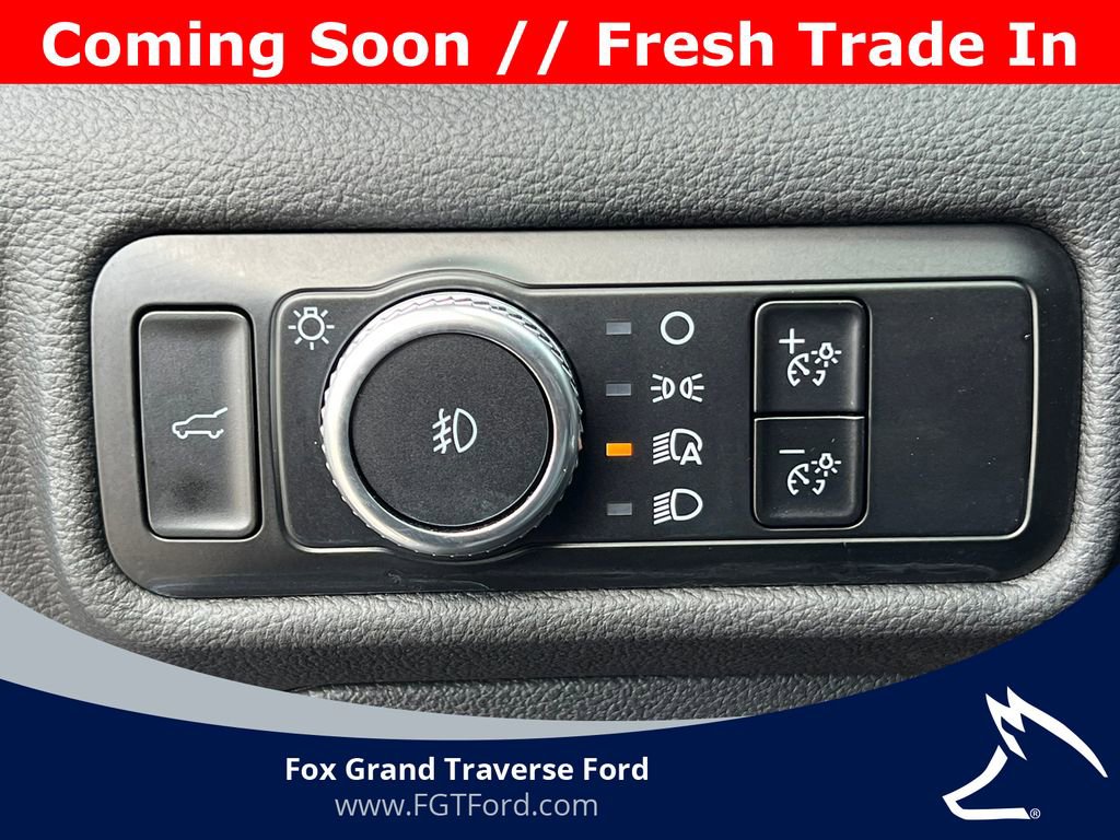 Certified 2023 Ford Explorer XLT w/ Equipment Group 202A image 18