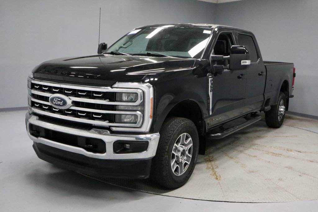 Certified 2023 Ford F350 Lariat AWD/4WD image 7