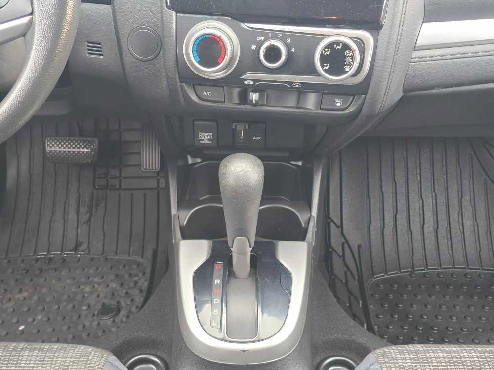 Used 2017 Honda Fit LX image 13