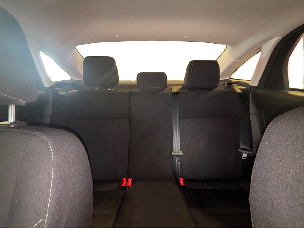 Certified 2018 Ford Focus SEL FWD image 22