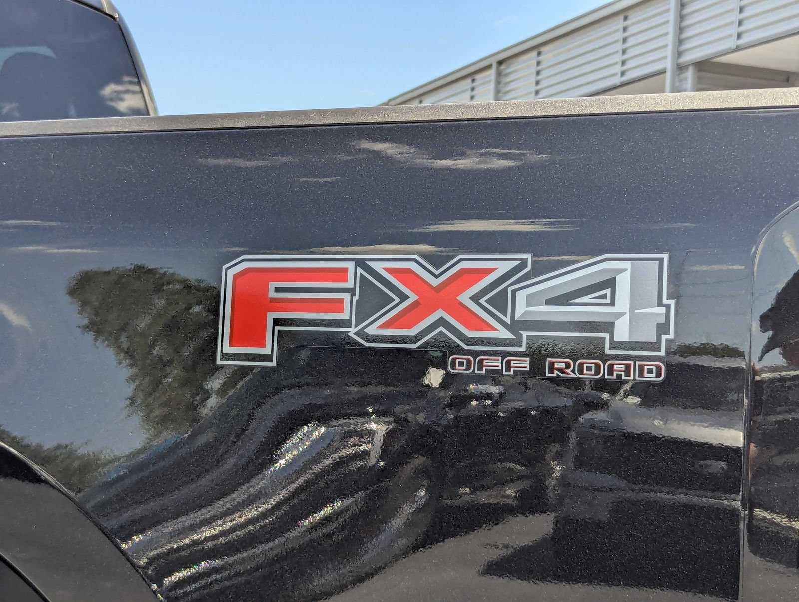 Certified 2025 Ford F250 King Ranch AWD/4WD image 17