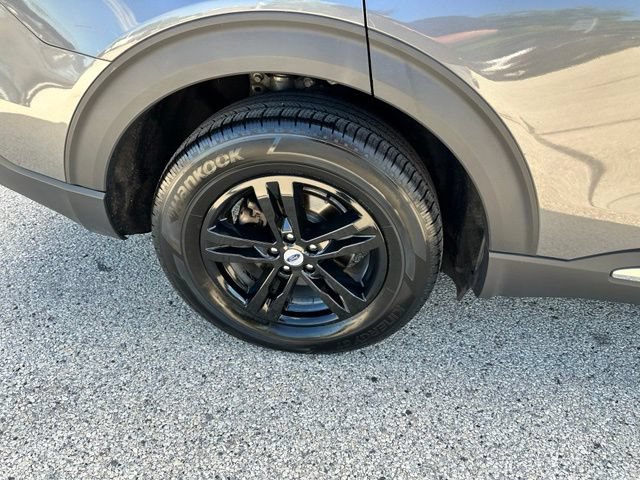 Certified 2021 Ford Explorer XLT AWD/4WD image 81
