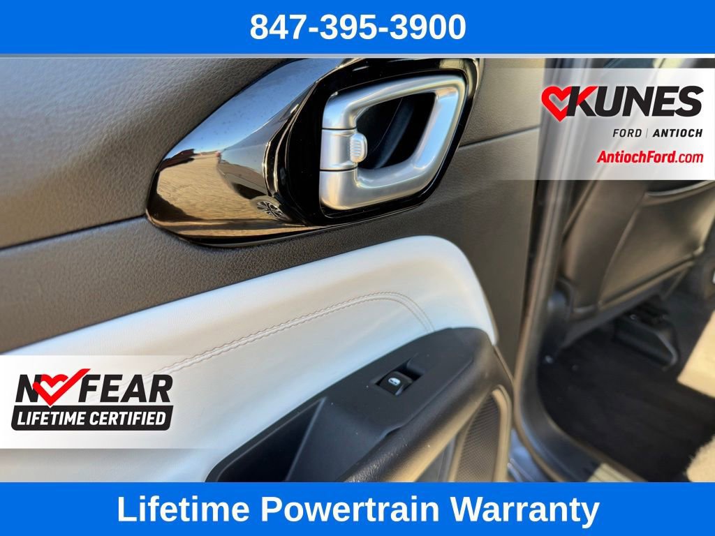 Used 2024 Jeep Compass Limited image 26