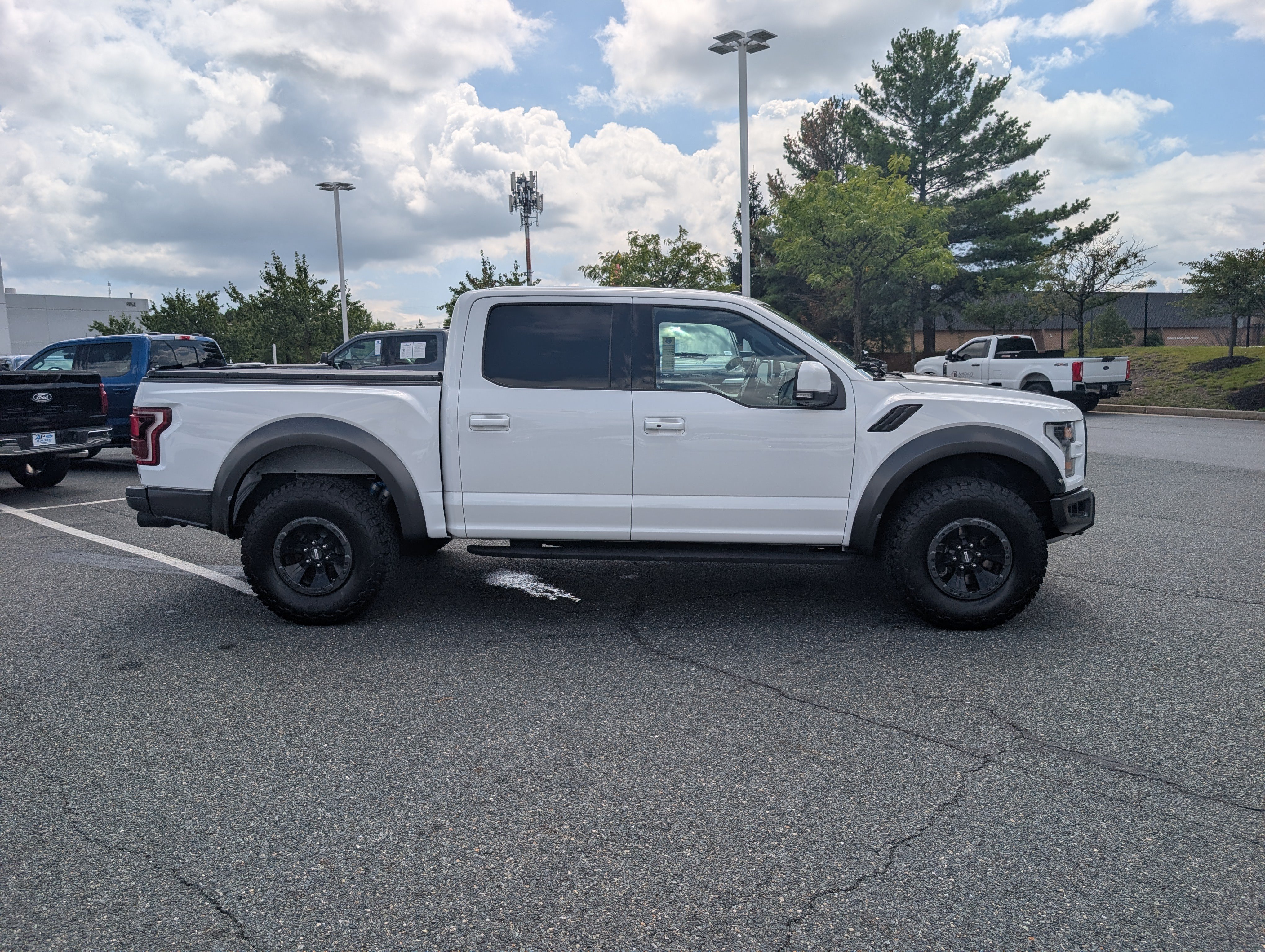 Certified 2018 Ford F150 Raptor w/ Equipment Group 802A Luxury AWD/4WD image 2