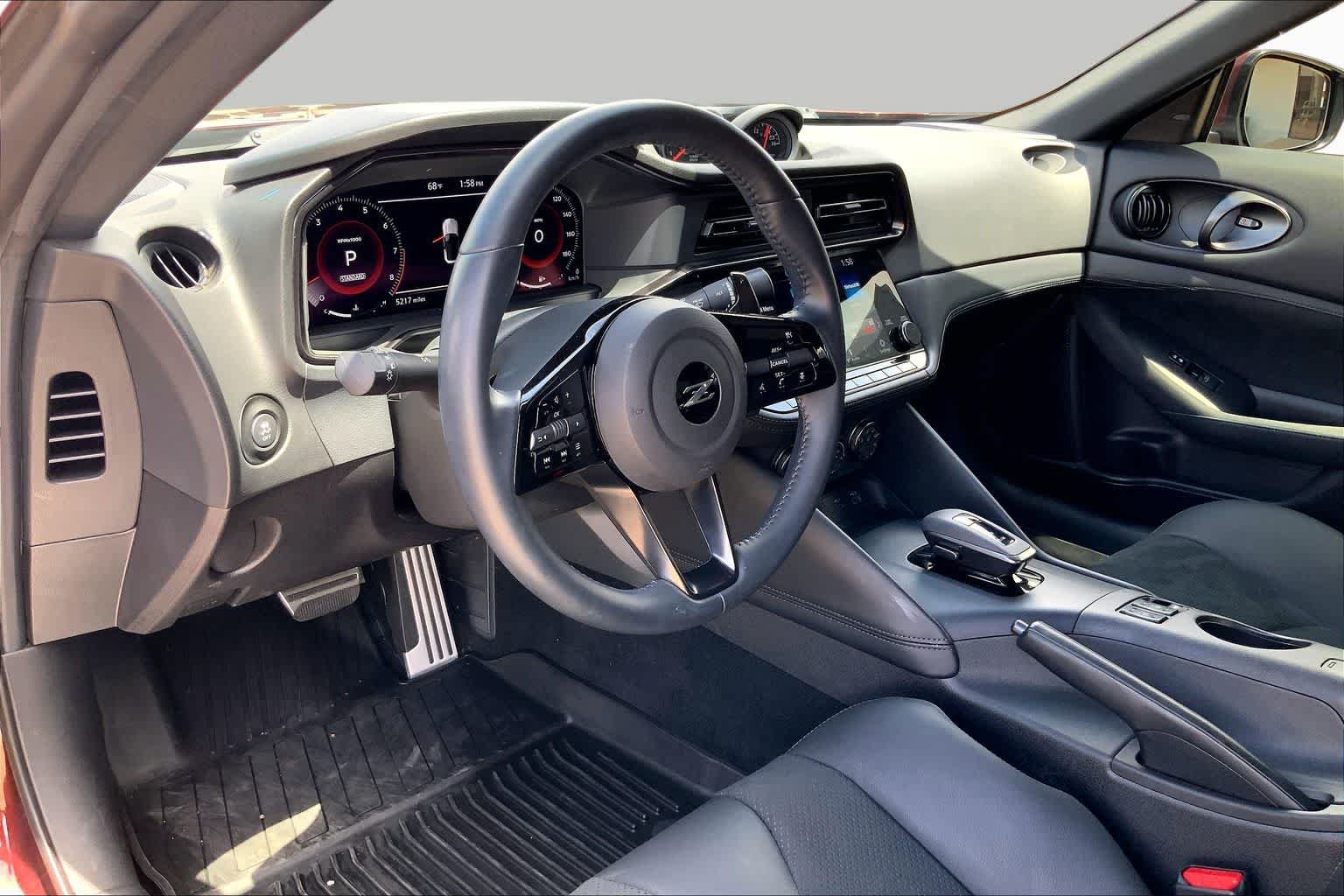 Used 2024 Nissan Z Performance w/ Floor Mat Package RWD image 18