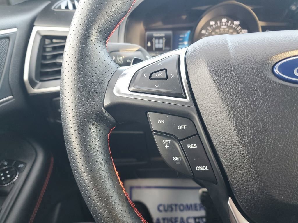 Certified 2022 Ford Edge ST-Line w/ Class II Trailer Tow Package image 20