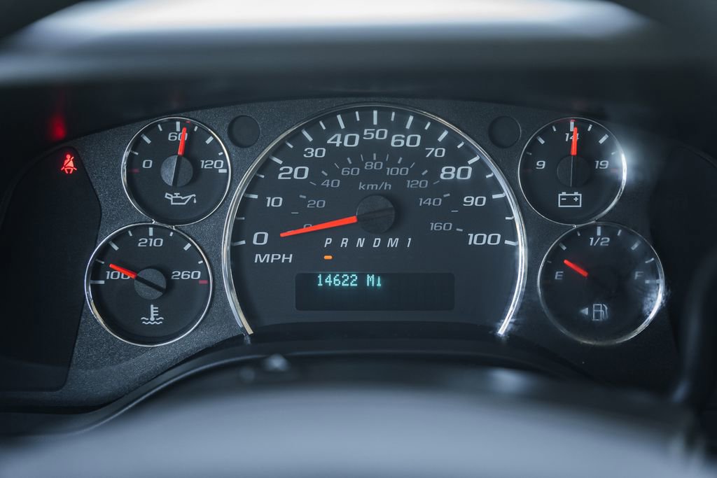 Used 2024 GMC Savana 2500 w/ Driver Convenience Package image 45