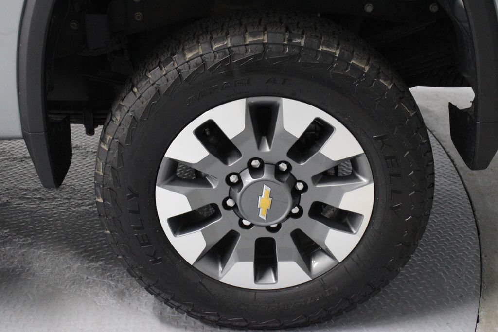 Used 2024 Chevrolet Silverado 3500 LT w/ All Star Edition AWD/4WD image 17