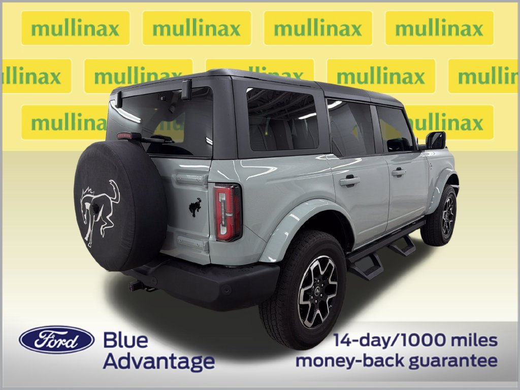 Certified 2024 Ford Bronco Outer Banks AWD/4WD image 3