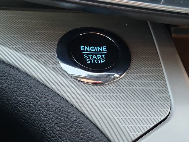 Certified 2023 Ford Explorer XLT w/ Equipment Group 202A image 16