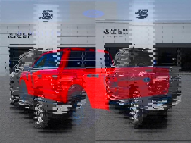 Certified 2022 Ford F150 XLT w/ Equipment Group 302A High image 5