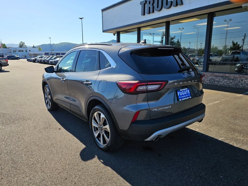 Certified 2025 Ford Escape Platinum AWD/4WD image 9