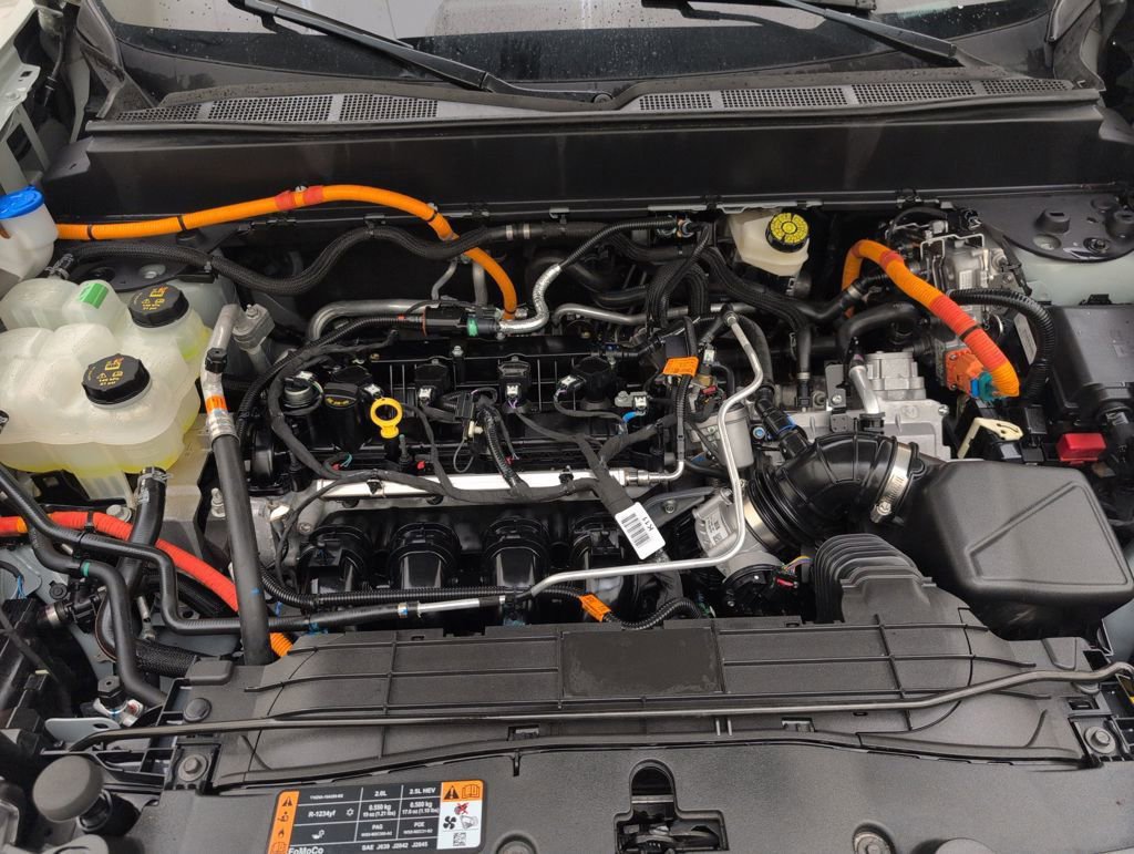 Certified 2024 Ford Maverick XL image 40