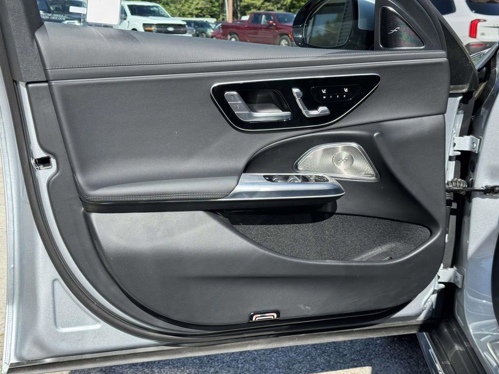 Used 2025 Mercedes-Benz E 450 4MATIC All-Terrain Wagon image 23