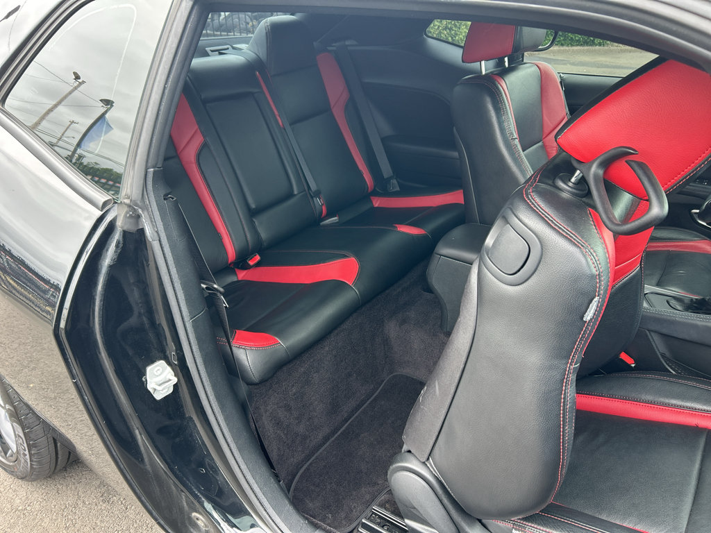 Used 2018 Dodge Challenger SXT w/ Blacktop Package RWD image 30