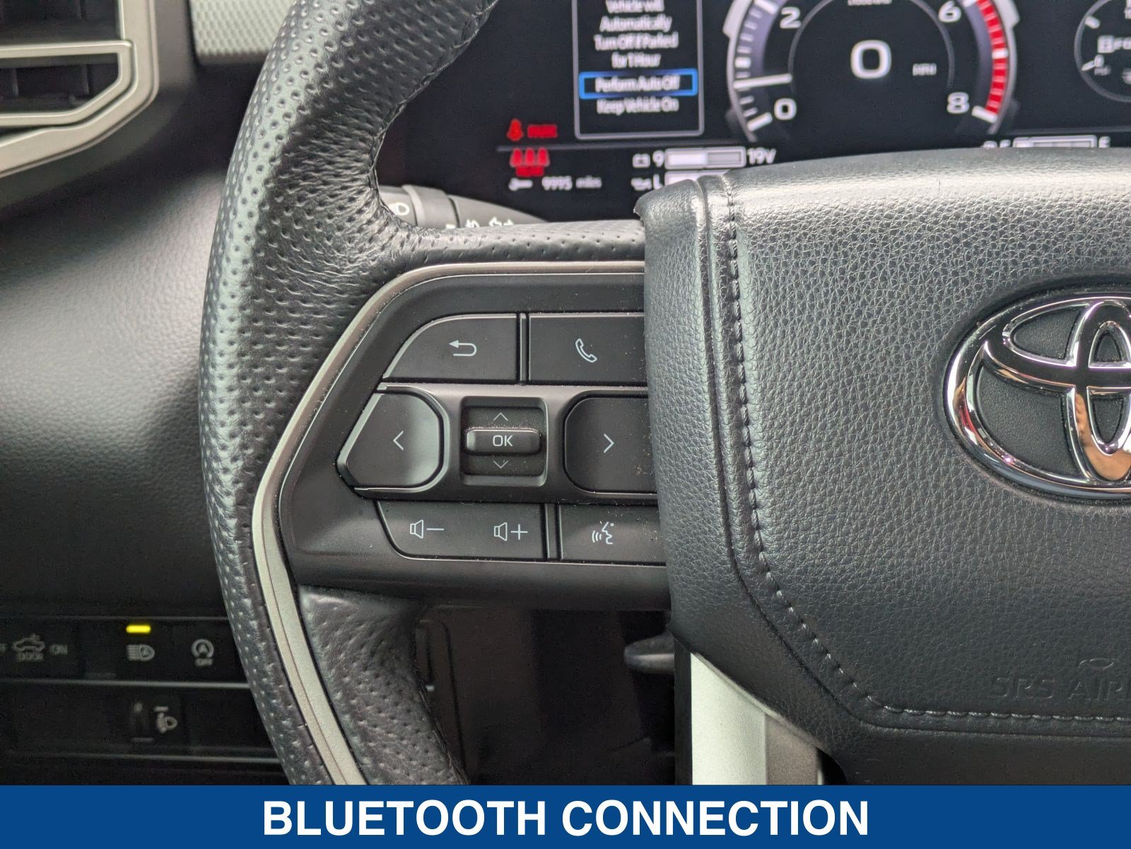 Used 2025 Toyota Tundra Limited AWD/4WD image 27