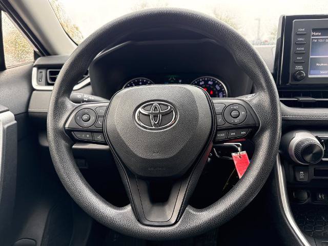 Used 2019 Toyota RAV4 LE w/ All Weather Liner Package AWD/4WD image 20