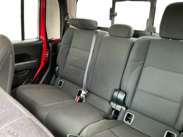 Used 2022 Jeep Gladiator Sport image 16