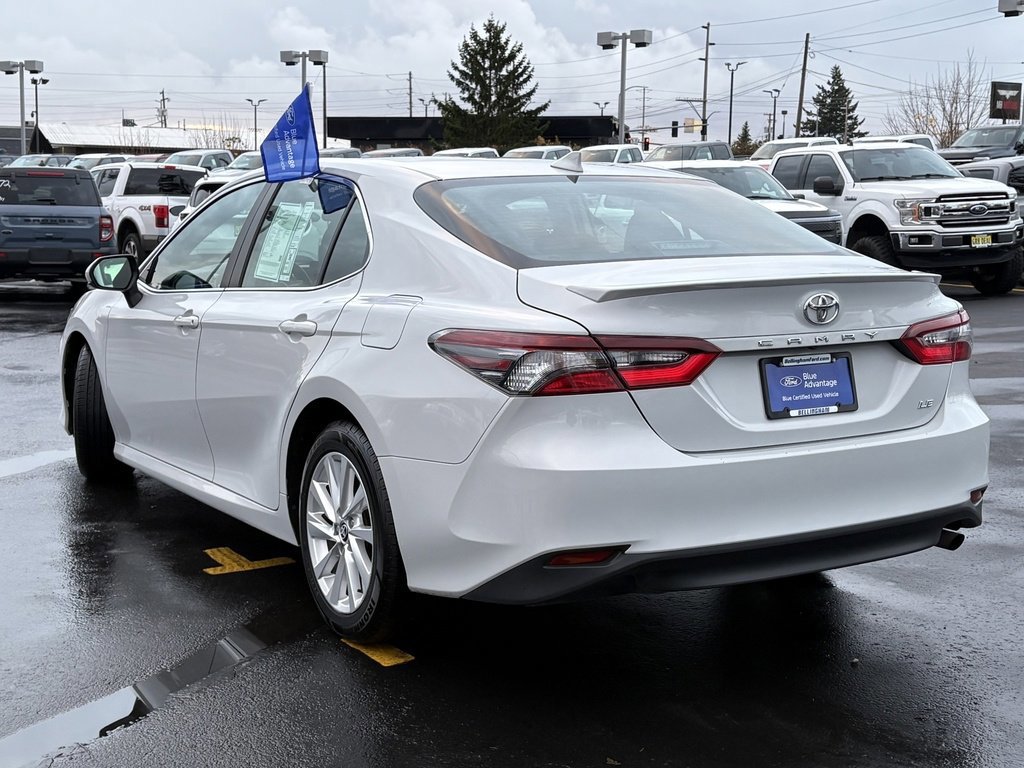 Used 2024 Toyota Camry LE image 5