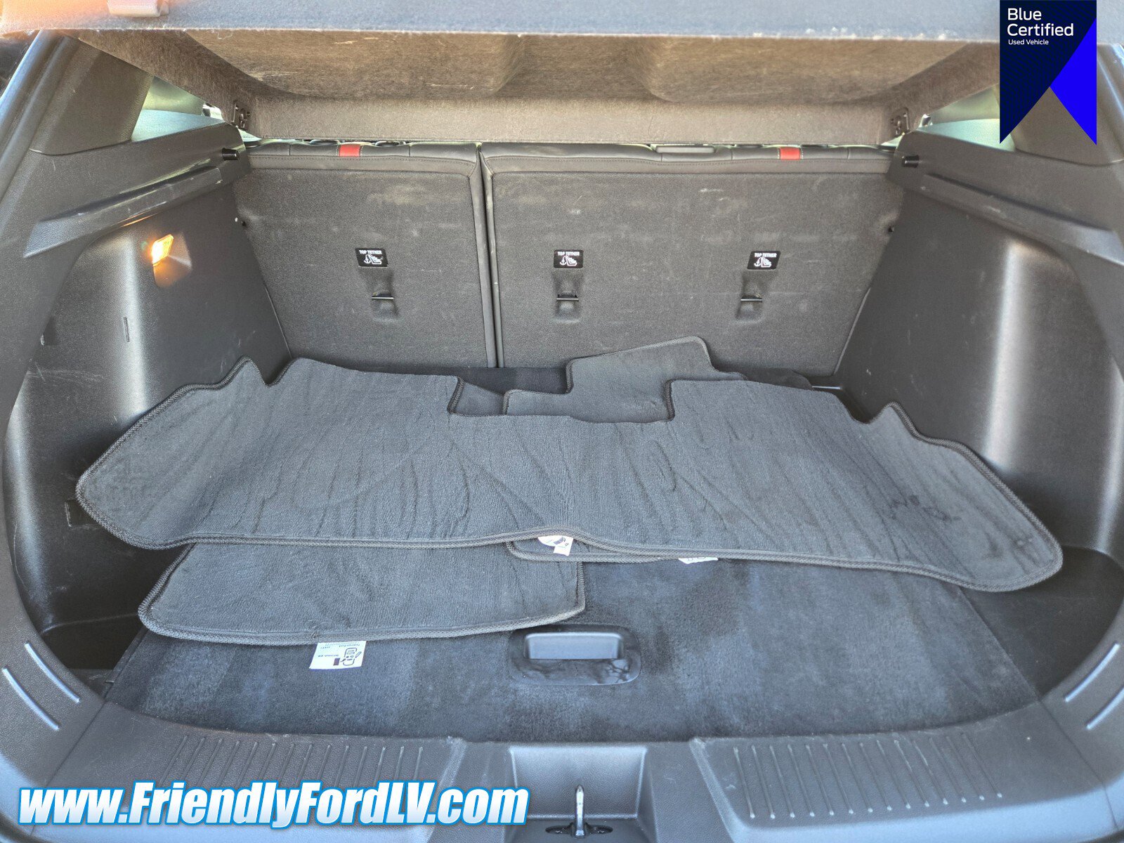 Used 2024 Chevrolet Trax RS FWD image 13